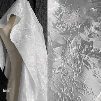 Текстура белой жаккардовой ткани Креативная сумка Костюм Дизайнер одежды Оптовая Продажа Ткани Diy Apaprel Швейные Метры ткани Материал